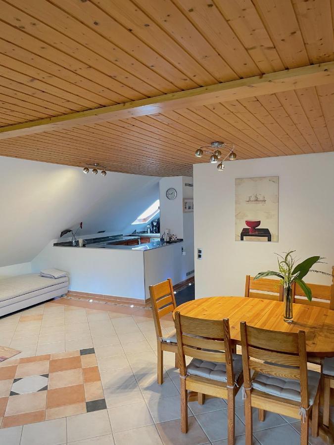 Geraeumiges Maisonette Apartment トートモース エクステリア 写真